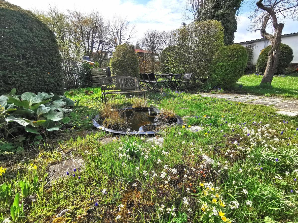 Bohnapartments Ega Stadtblick - Garten - Wlan - Naehe Theater Ega Und Messe エアフルト エクステリア 写真